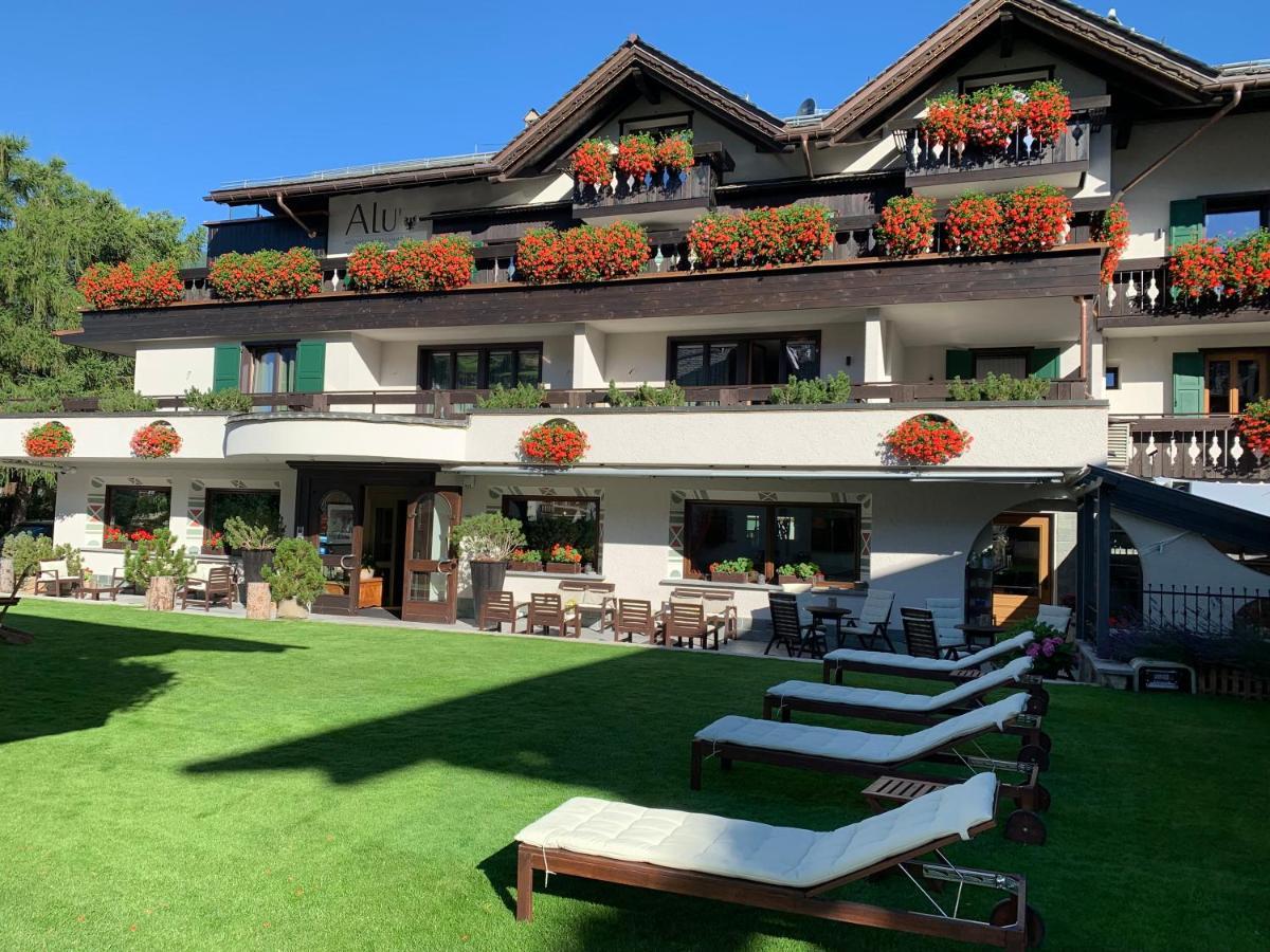 Hotel Alu Mountain Design Bormio Exterior photo